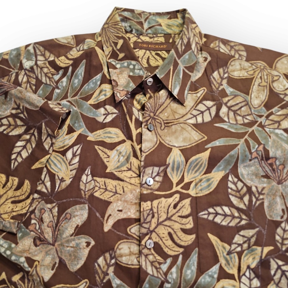 Tori Richard‎ Large 100% Cotton Hawaiian Tropical Aloha Shirt Lightweight